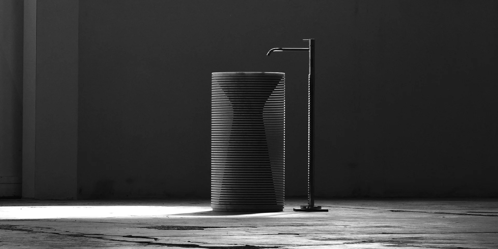 Antonio Lupi Introverso Freestanding Stone Sink INTROVERSO