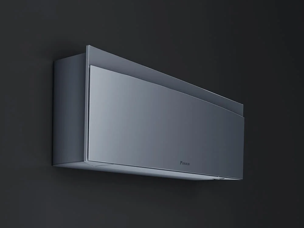Nová Emura v matnej striebornej 3,5 kW